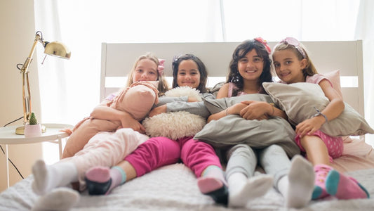 Brincadeiras para festa do pijama: Diversão garantida!