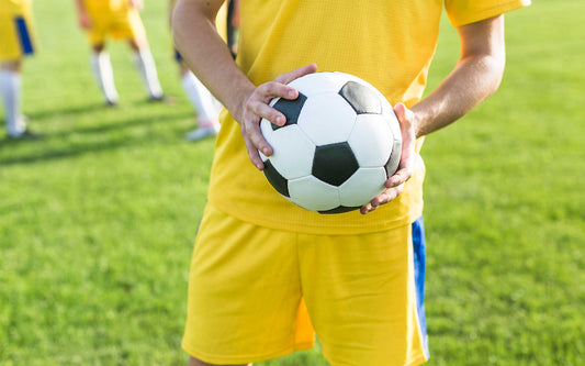 Como vestir as crianças para a copa 2022 com roupas infantis confortáveis - Tendência Brazilcore