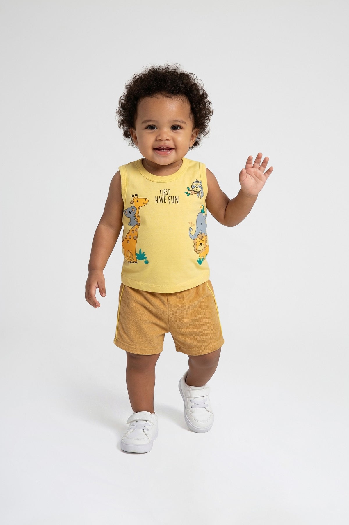 Conjunto de Verão para Menino Amigos da Selva Amarelo