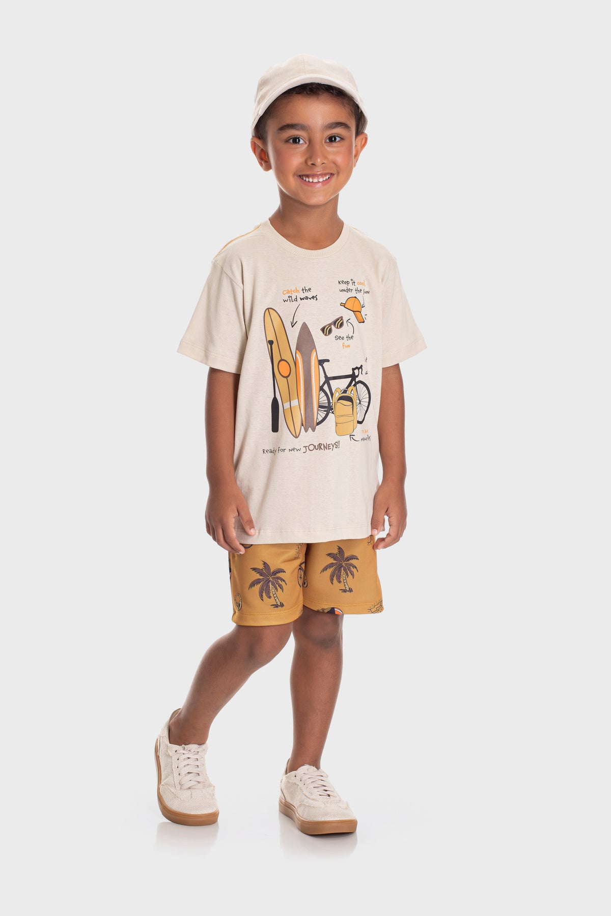 Conjunto de Verão para Menino Aventura nas Ondas Bege