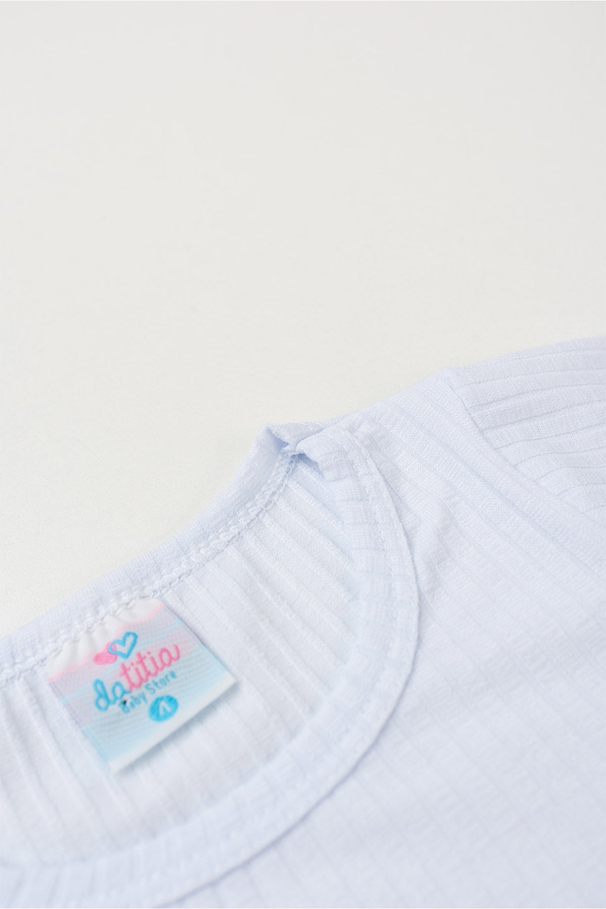 Blusa Básica Canelada Infantil para Menina Branco