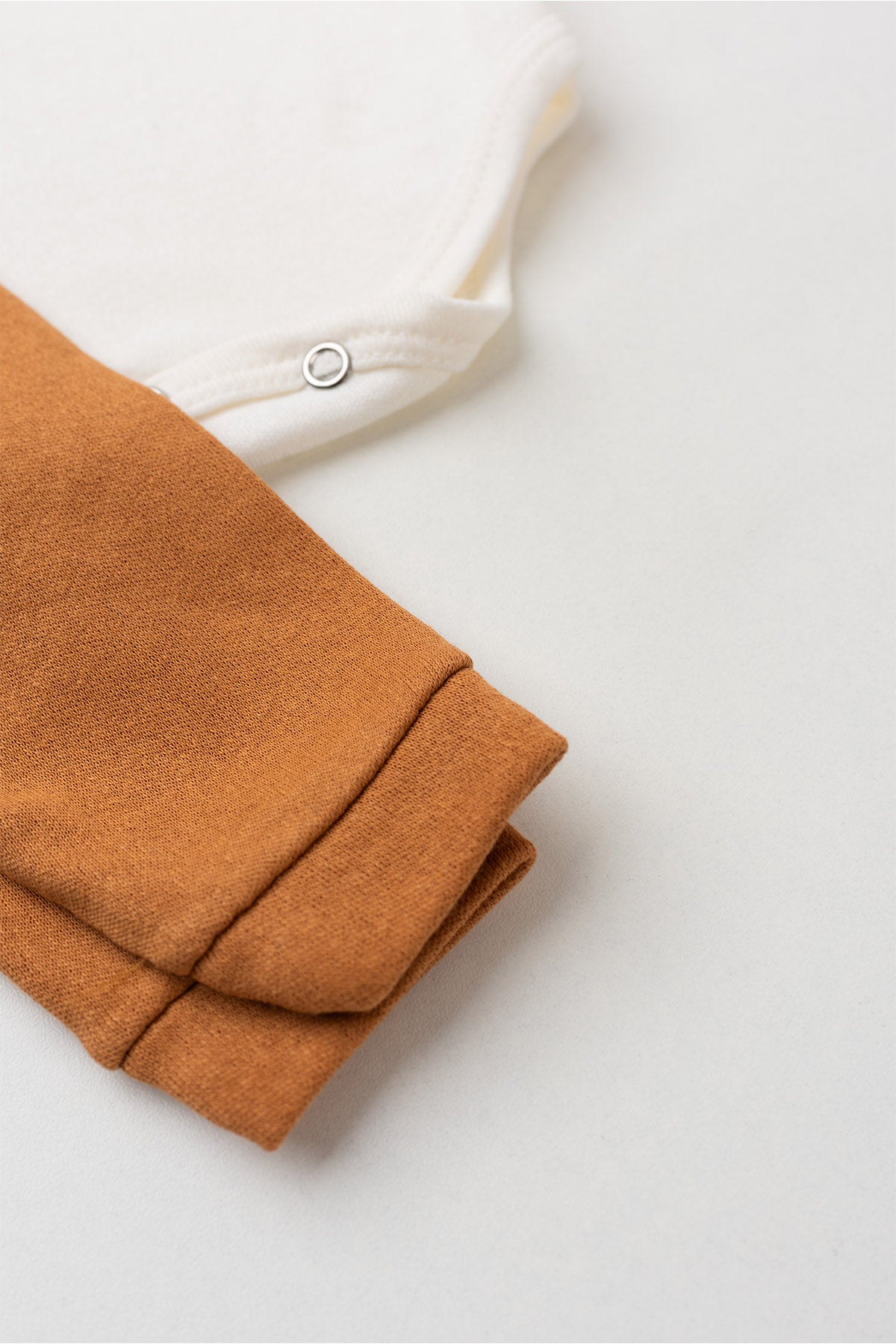 Conjunto Body para Bebê Menino Pequeno Aventureiro Marfim