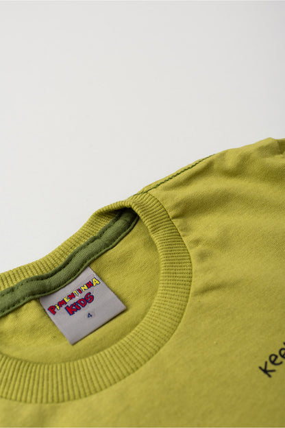 Conjunto de Verão para Menino Aventura nas Ondas Verde