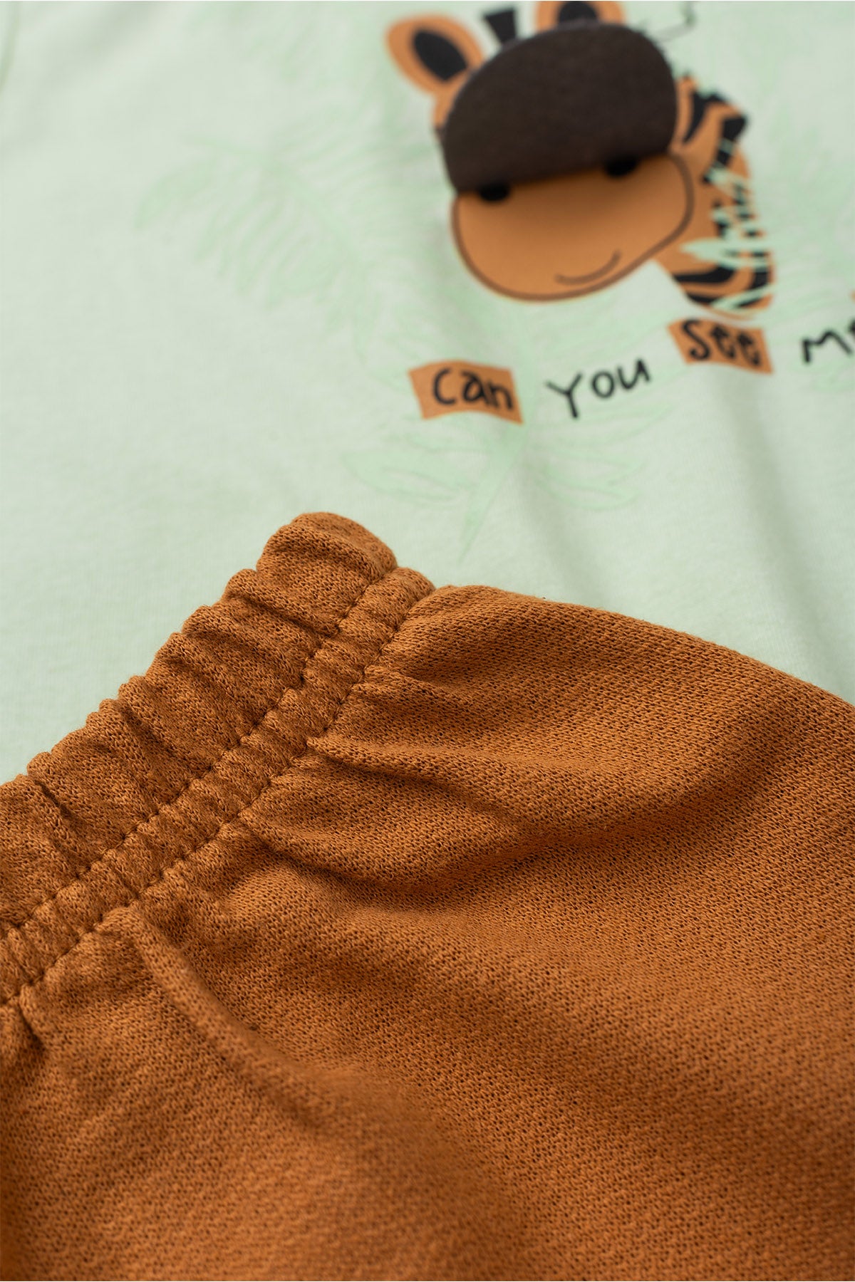 Conjunto de Verão para Menino Girafinha Curiosa Verde