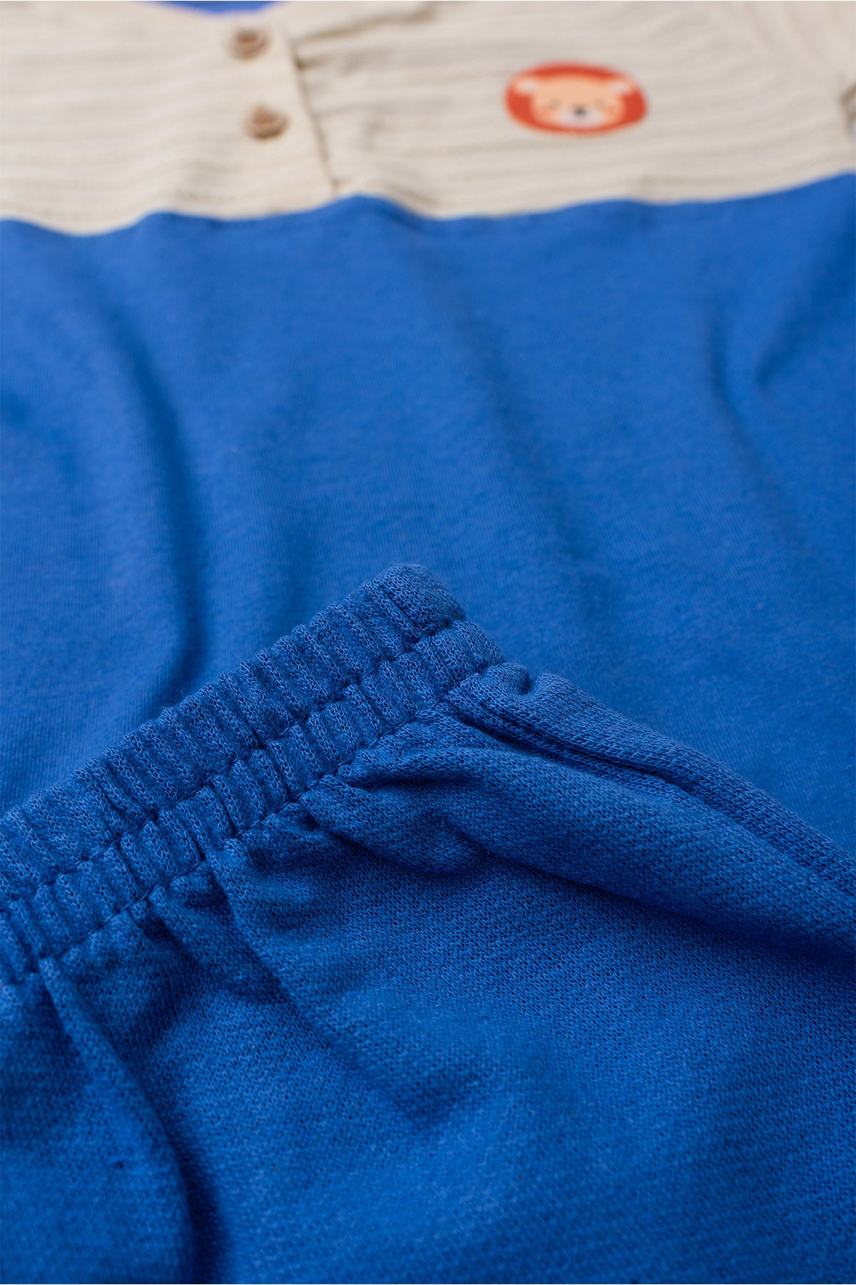Conjunto de Verão para Menino Leãozinho Aventureiro Bege