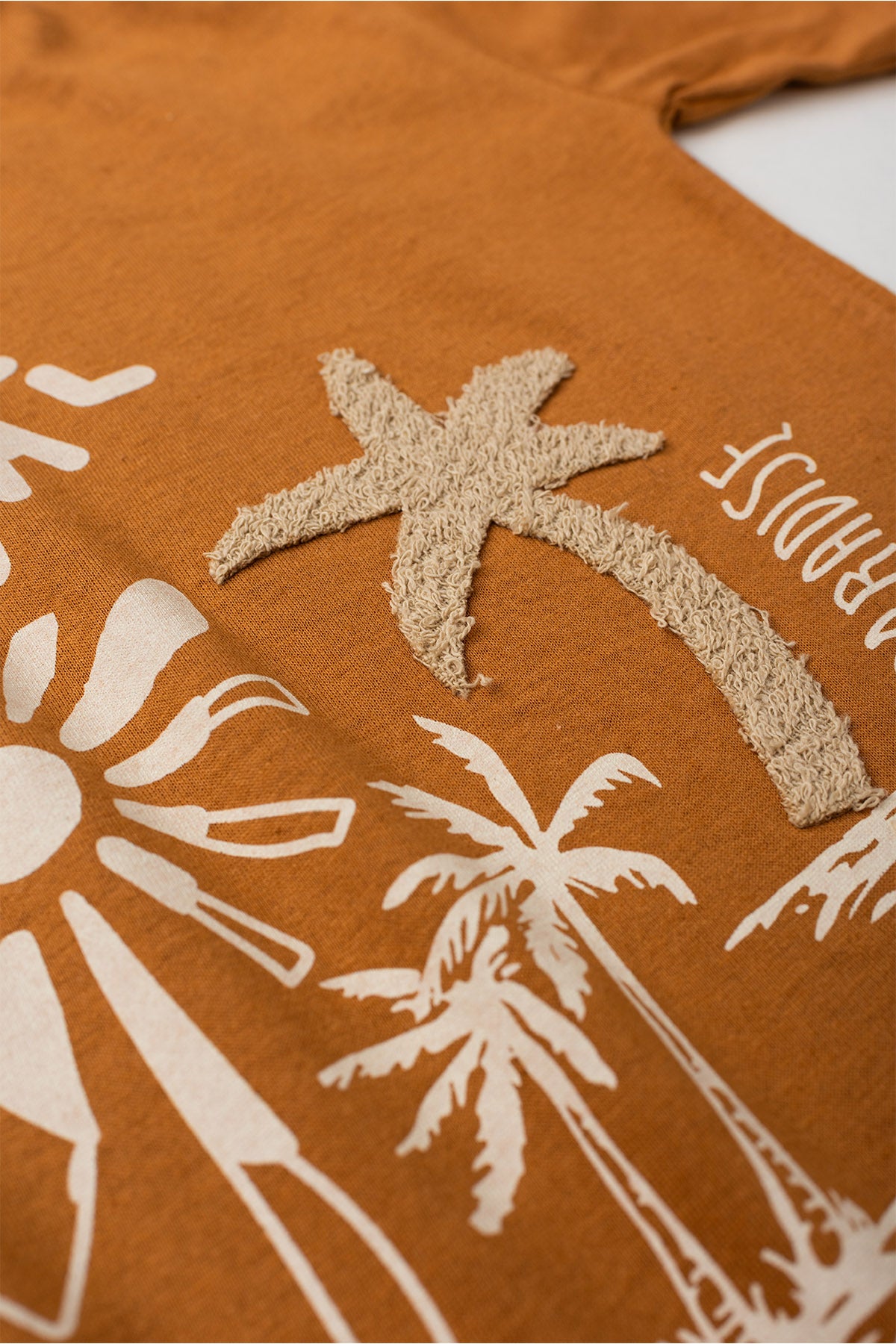 Conjunto de Verão para Menino Paraíso Tropical Caramelo