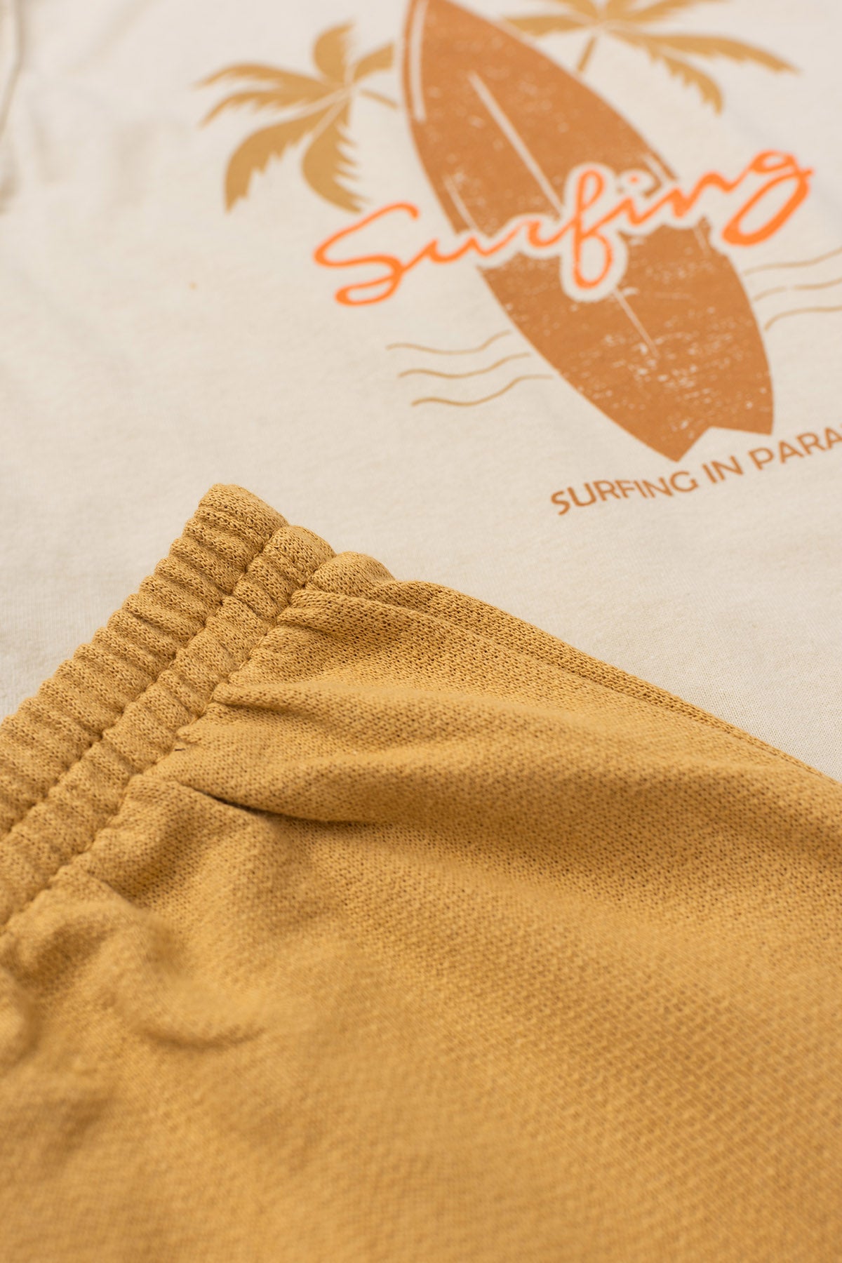 Conjunto de Verão para Menino Prancha Radical Bege