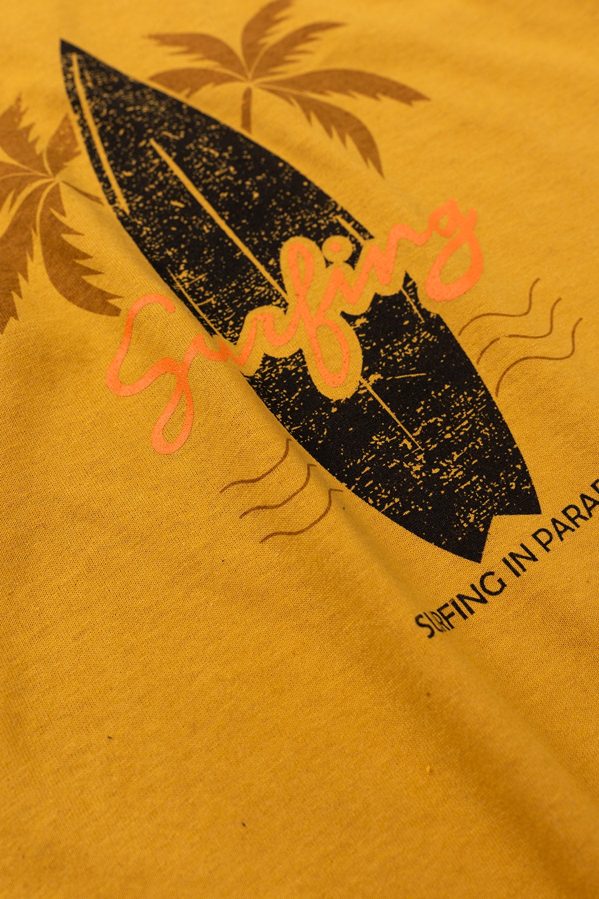Conjunto de Verão para Menino Prancha Radical Mostarda