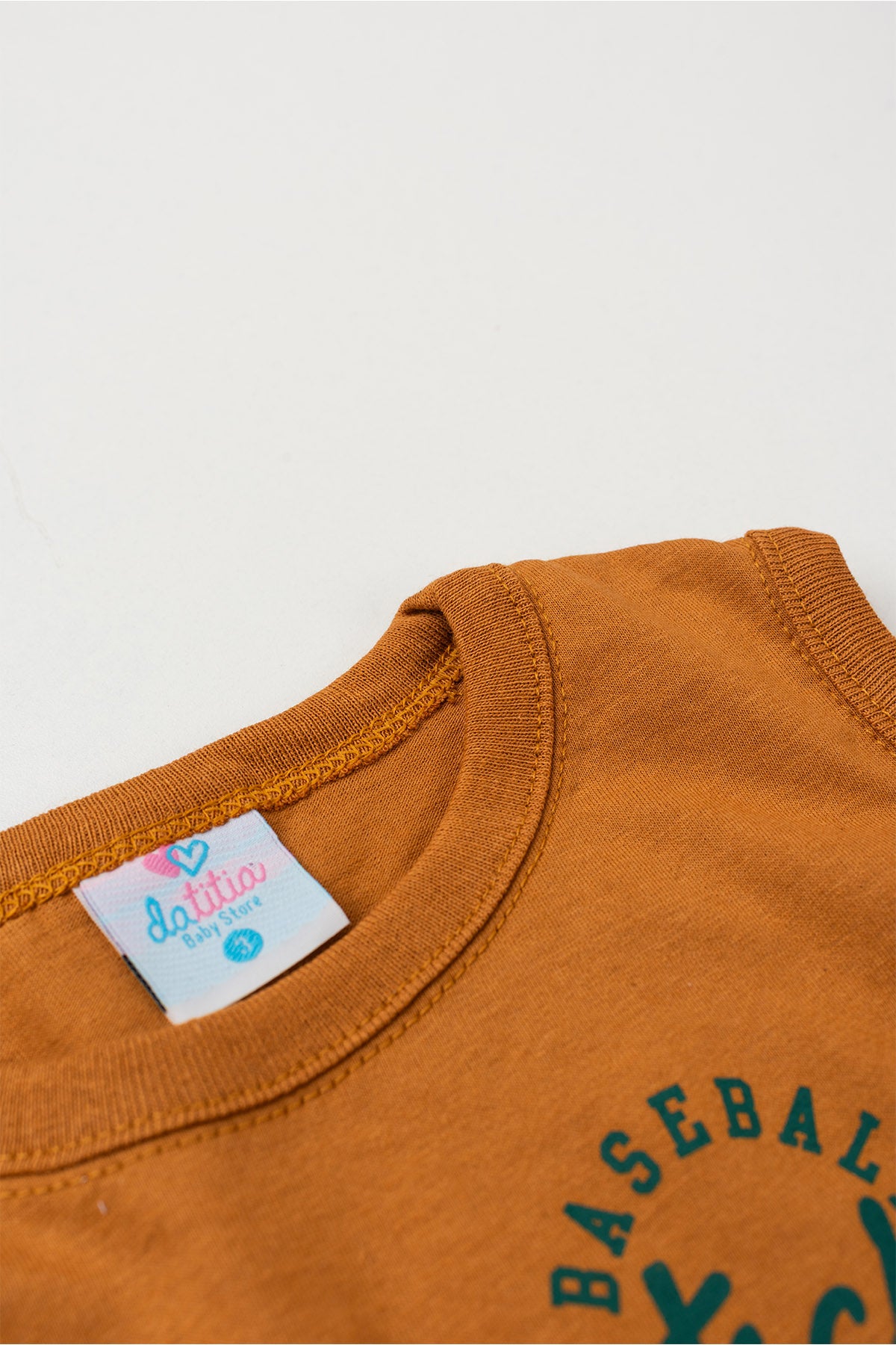 Conjunto de Verão para Menino Ursinho Atleta Caramelo