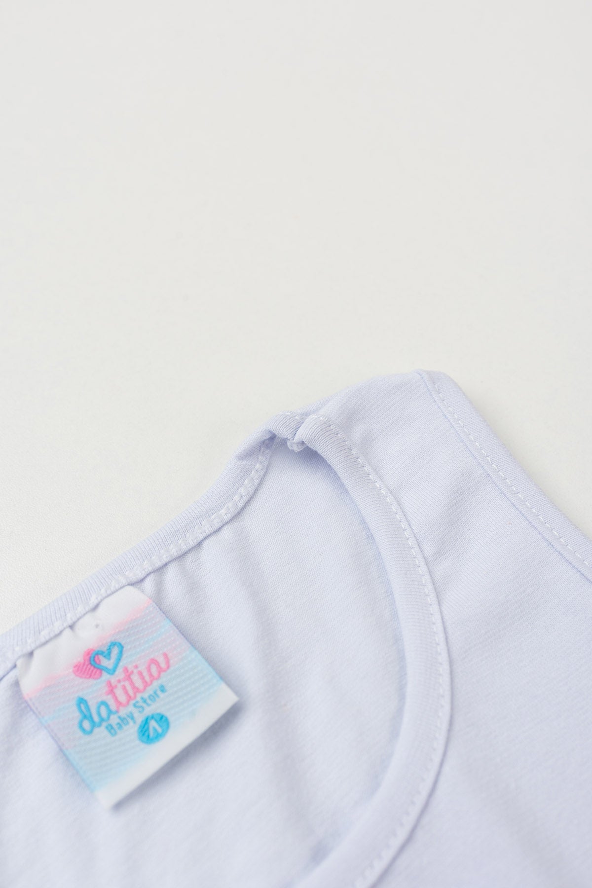 Regata Básica Infantil para Menina Branco