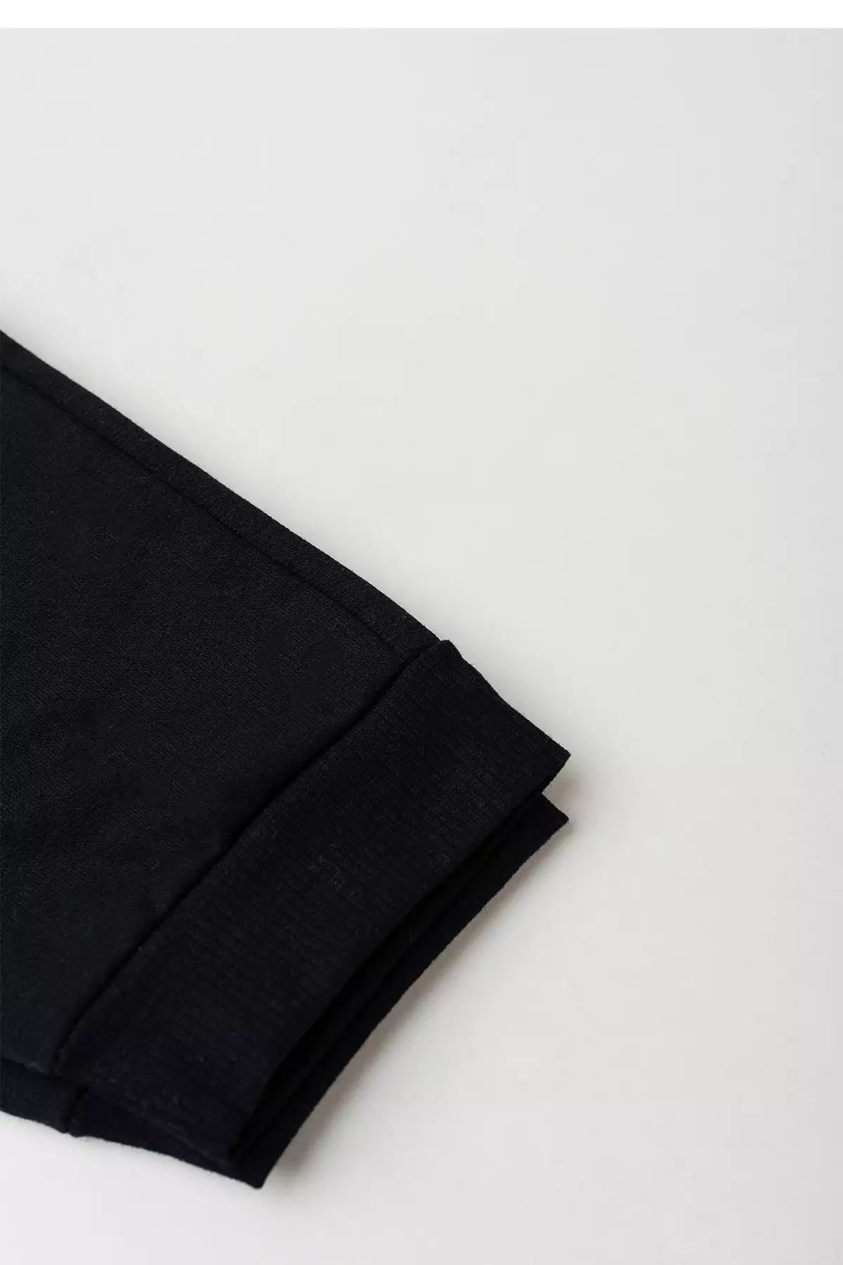 Calça de Moletom Básica Infantil Menino Preto