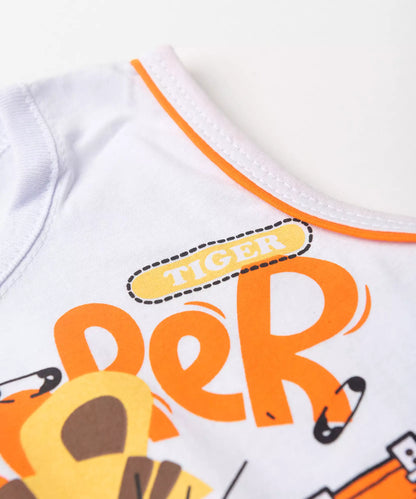 Conjunto Curto Menino Explorador Tigre Branco