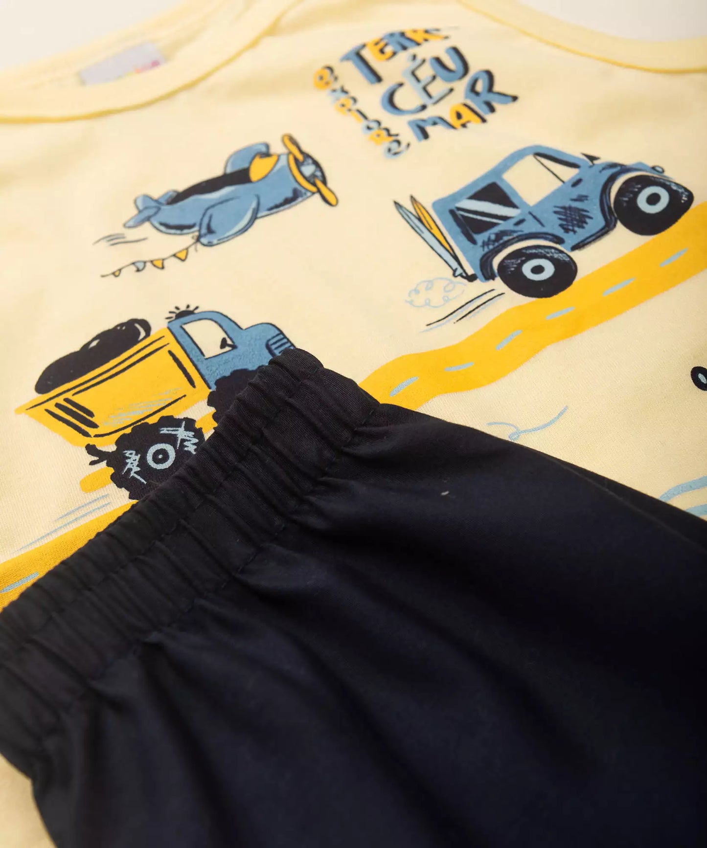 Conjunto Curto para Menino Carrinho Amarelo