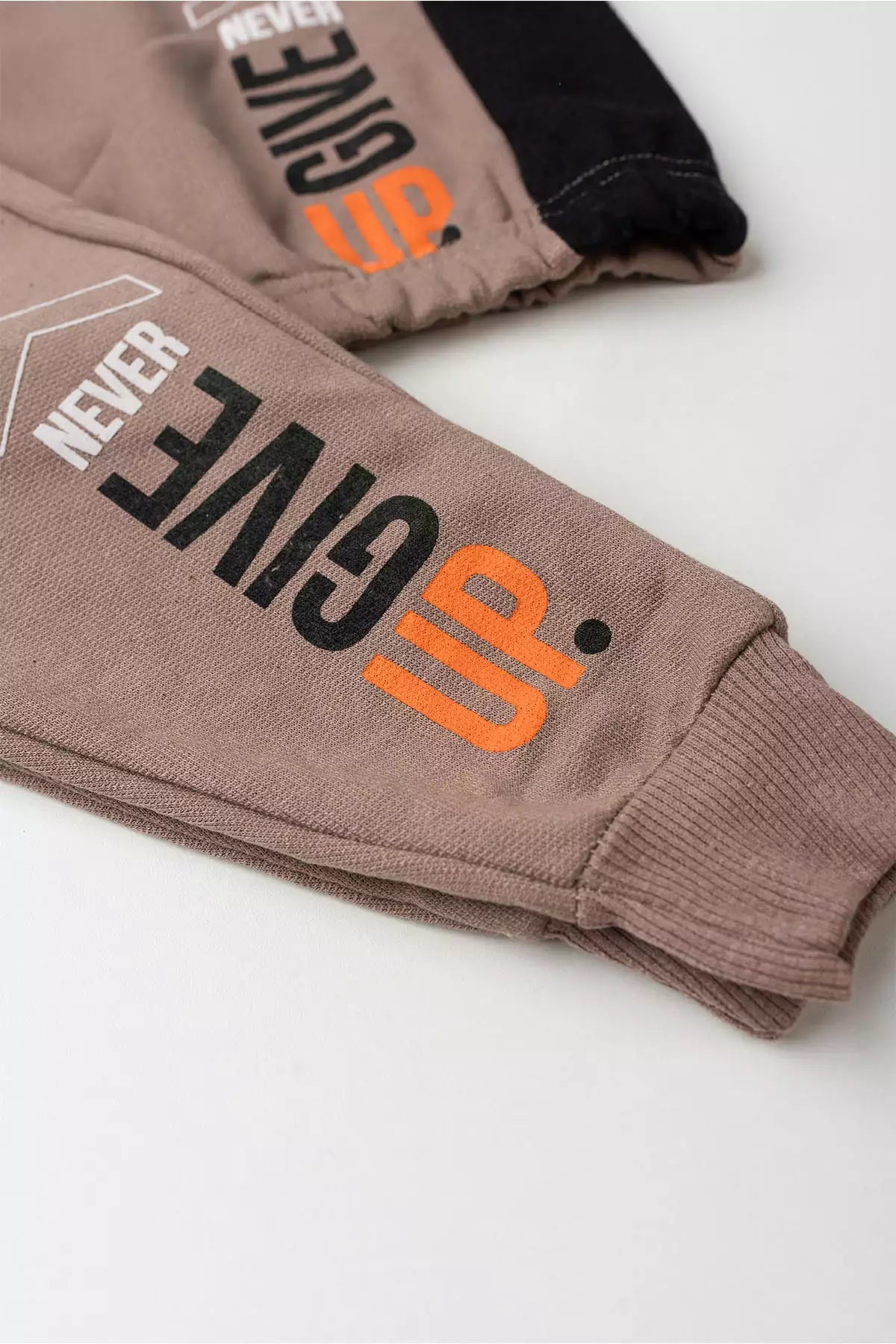 Conjunto de Frio Infantil Menino Never Give Up Marrom
