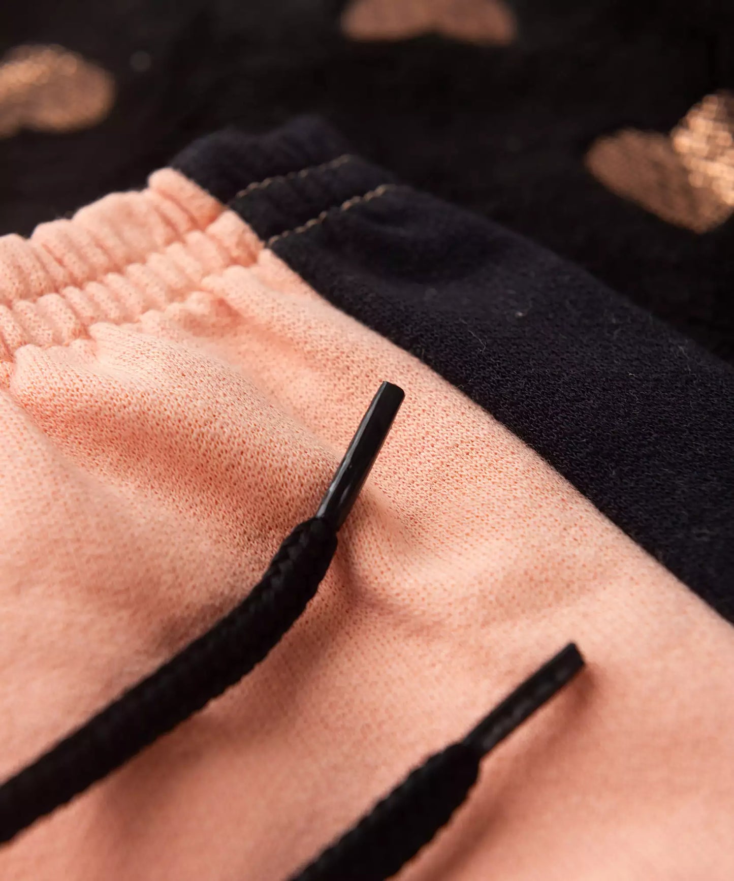 Conjunto de Frio para Bebê Menina Coração Preto