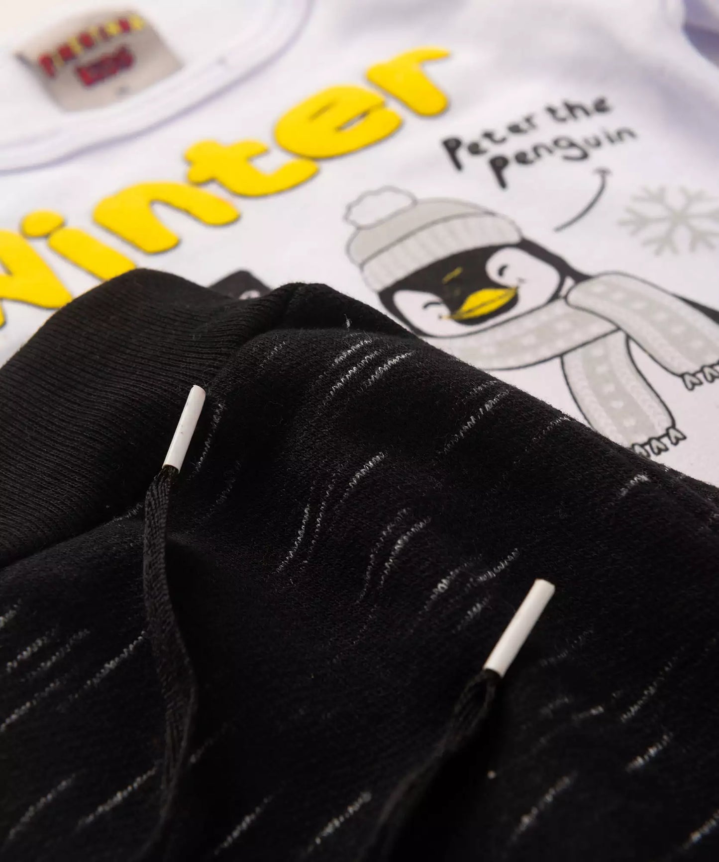 Conjunto de Frio para Bebê Menino Pinguim Branco