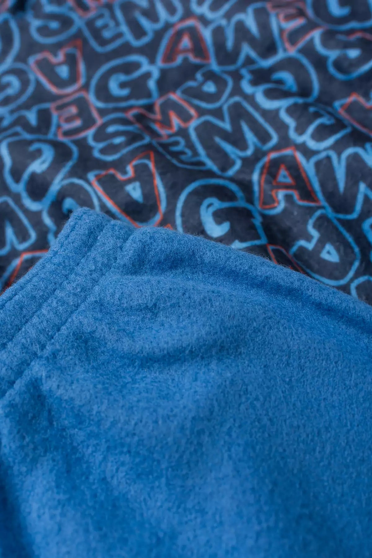 Conjunto de Inverno Infantil Menino em Soft Game Azul