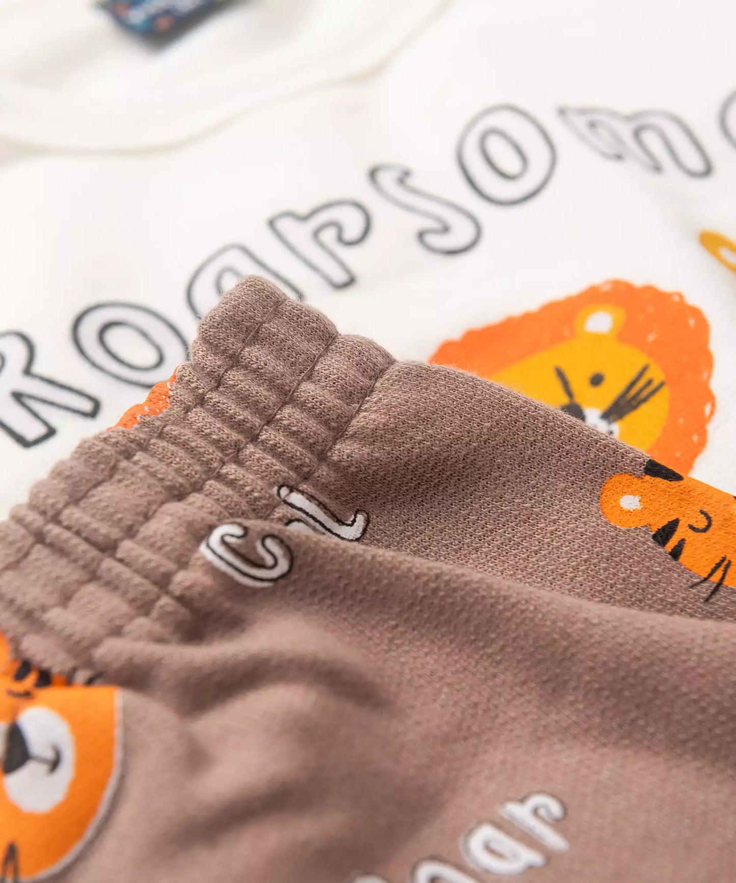 Conjunto de Inverno para Bebê Menino Safari Marfim