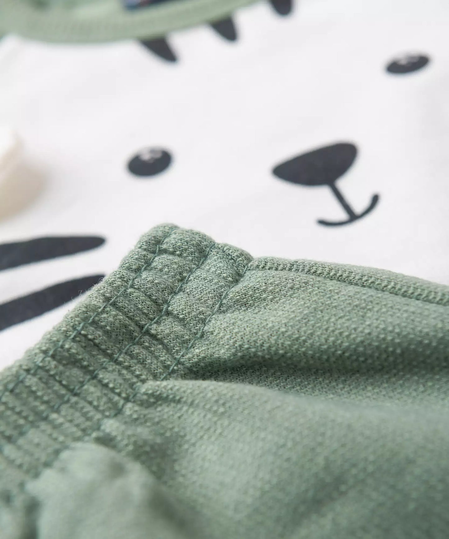 Conjunto de Inverno para Menino Tigrinho Marfim