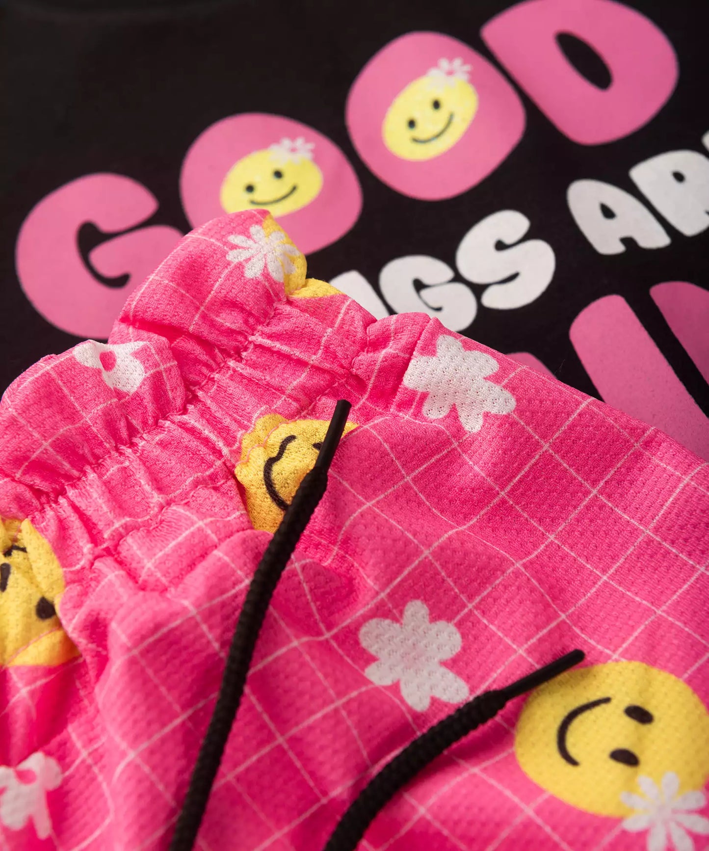 Conjunto de Verão Infantil Feminino Emojis Preto