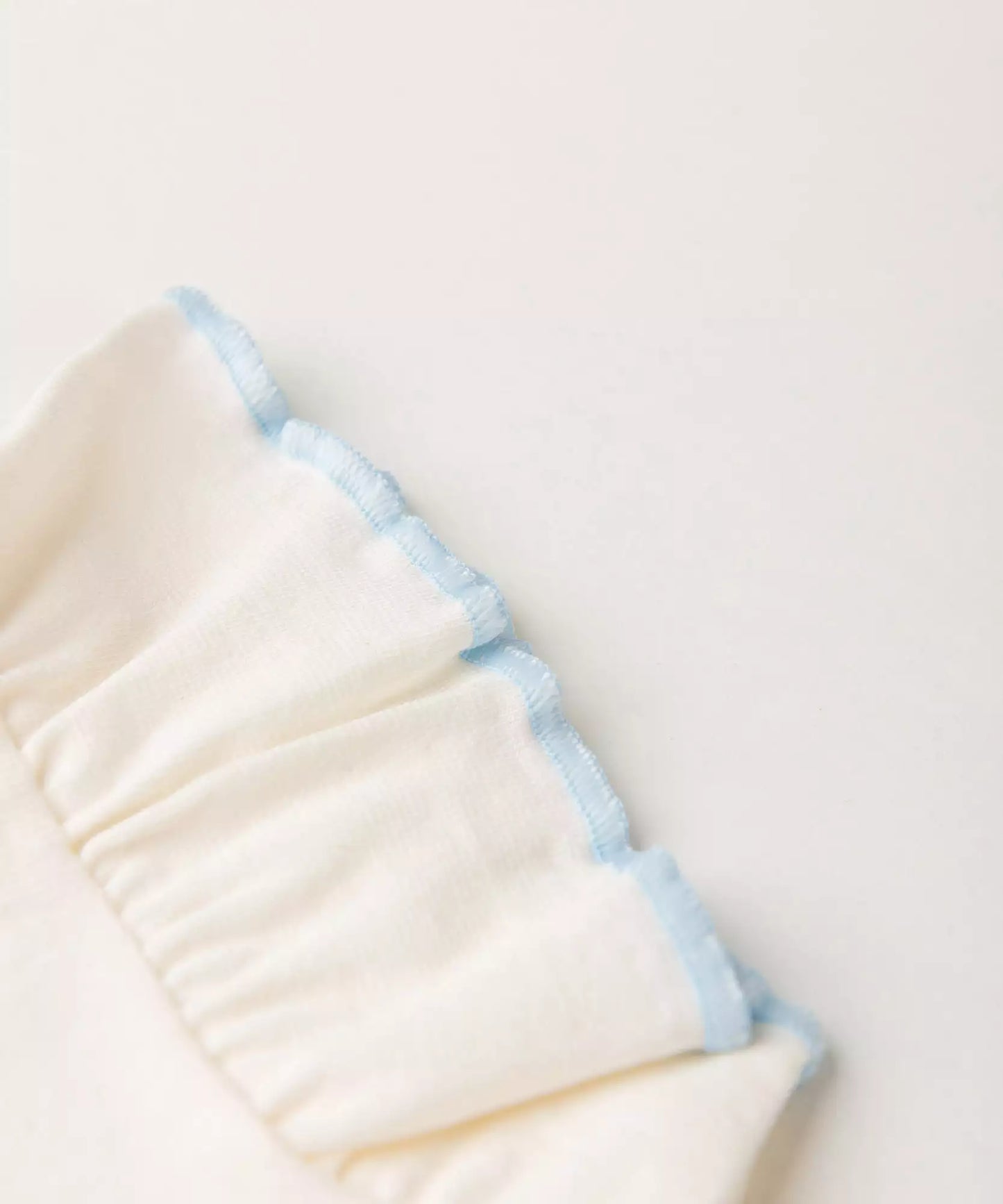 Conjunto de Verão para Bebê Menina Golfinho Marfim