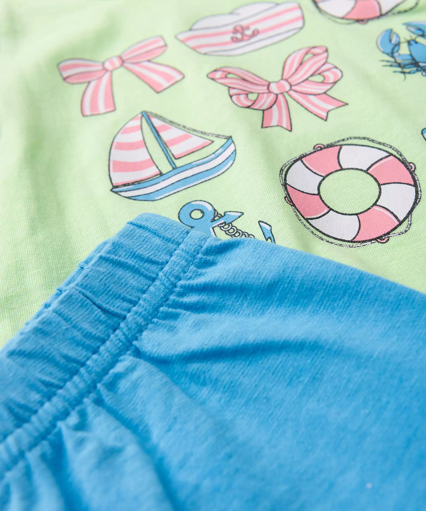 Conjunto de Verão para Menina Aventura no Mar Verde