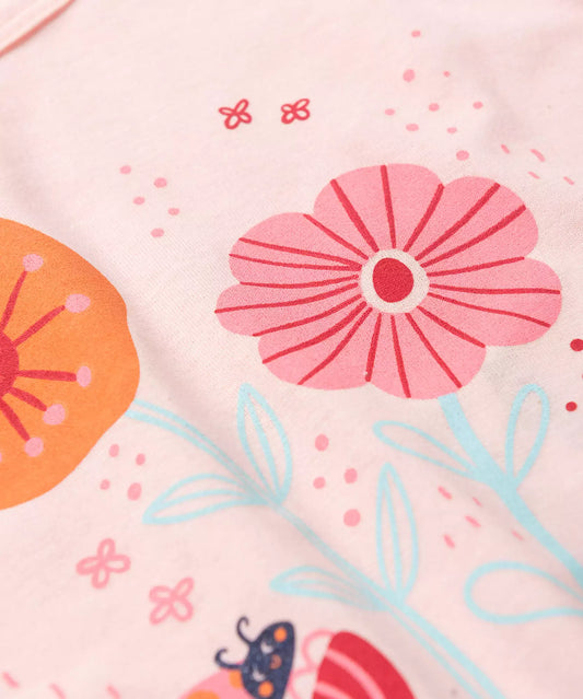 Conjunto de Verão para Menina Joaninha no Jardim Salmão