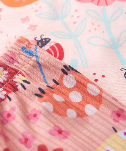 Conjunto de Verão para Menina Joaninha no Jardim Salmão