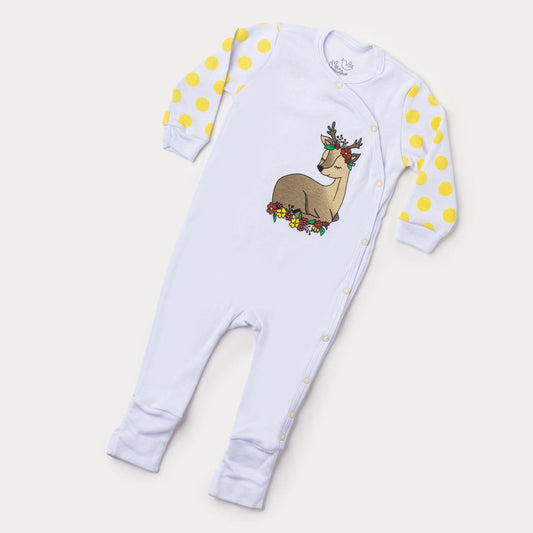 Macacão de Bebê Menina em Suedine Branco Estampado com Botão Veste Fácil