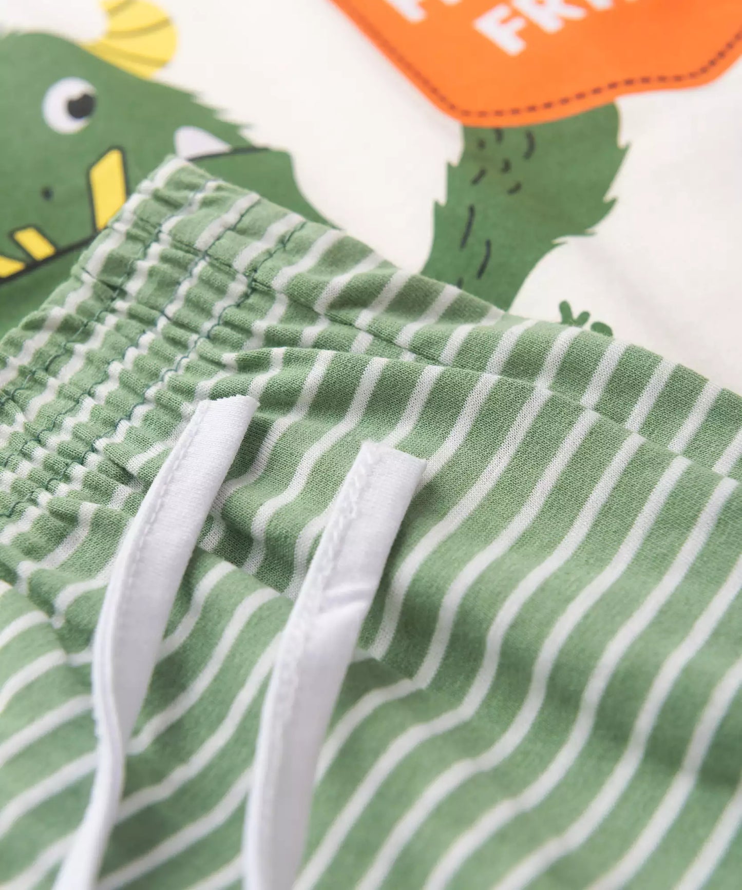 Pijama de Inverno Infantil Masculino Monstrinho Marfim