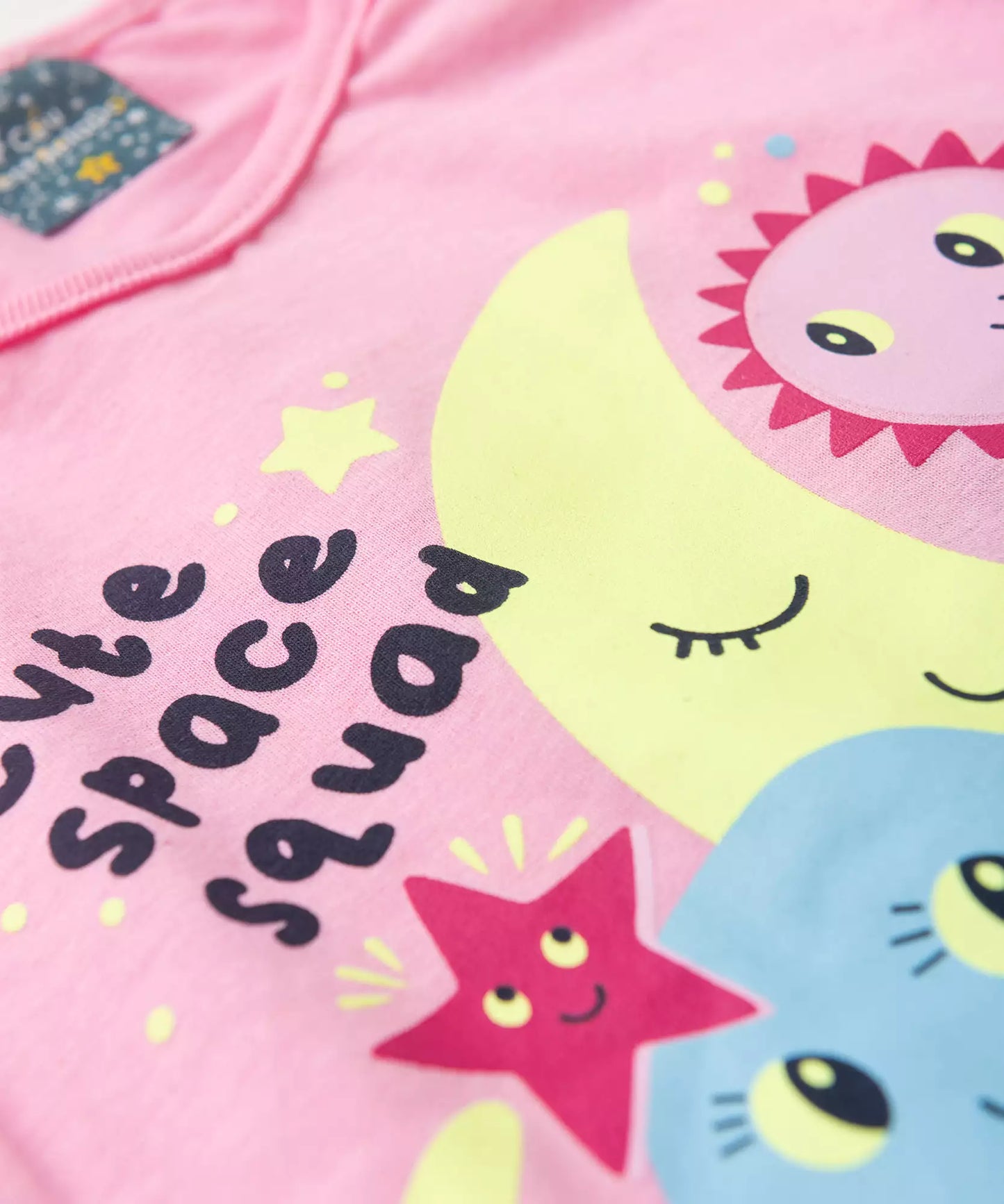 Pijama de Inverno para Menina Space Rosa