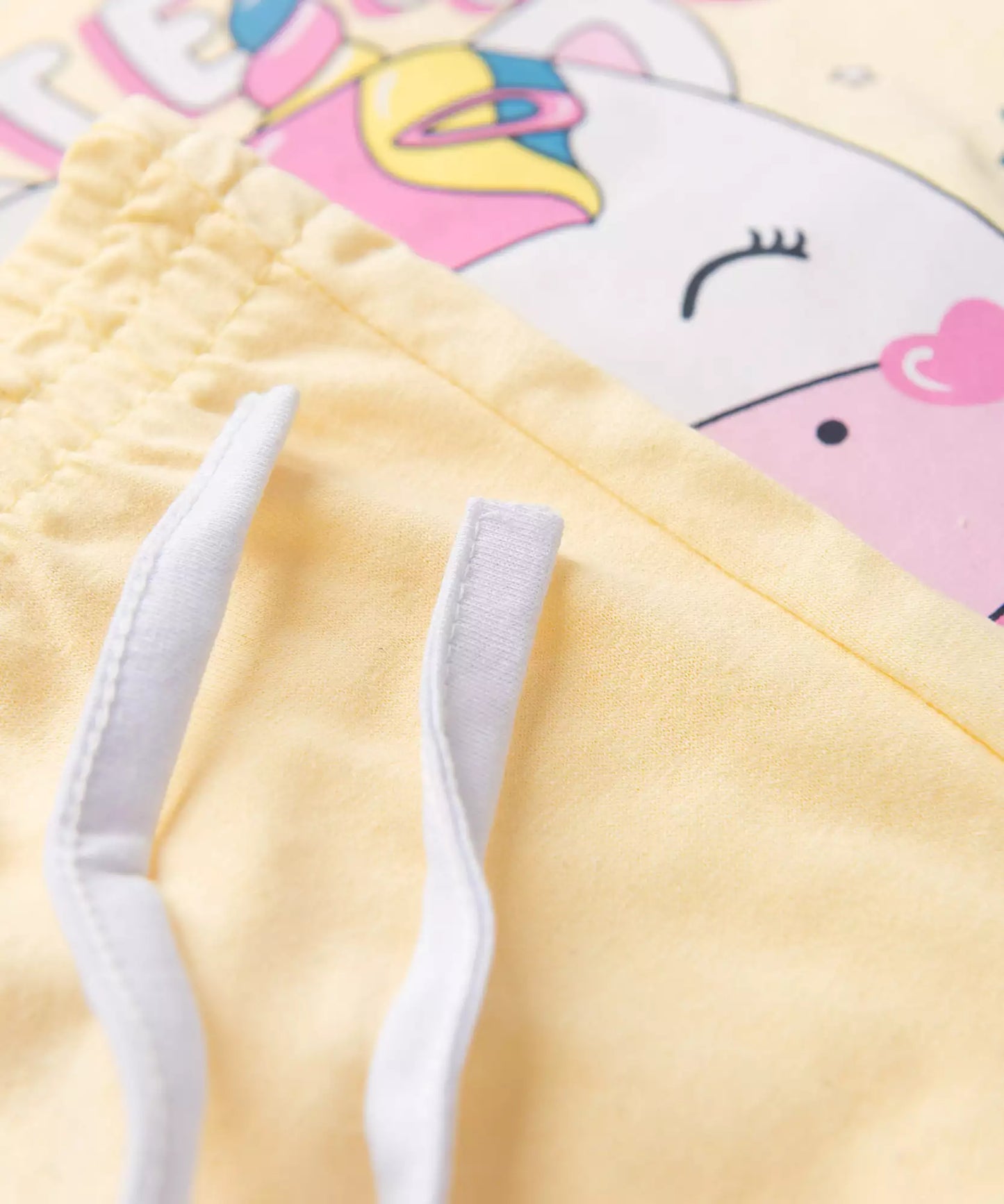 Pijama de Inverno para Menina Unicórnio Amarelo