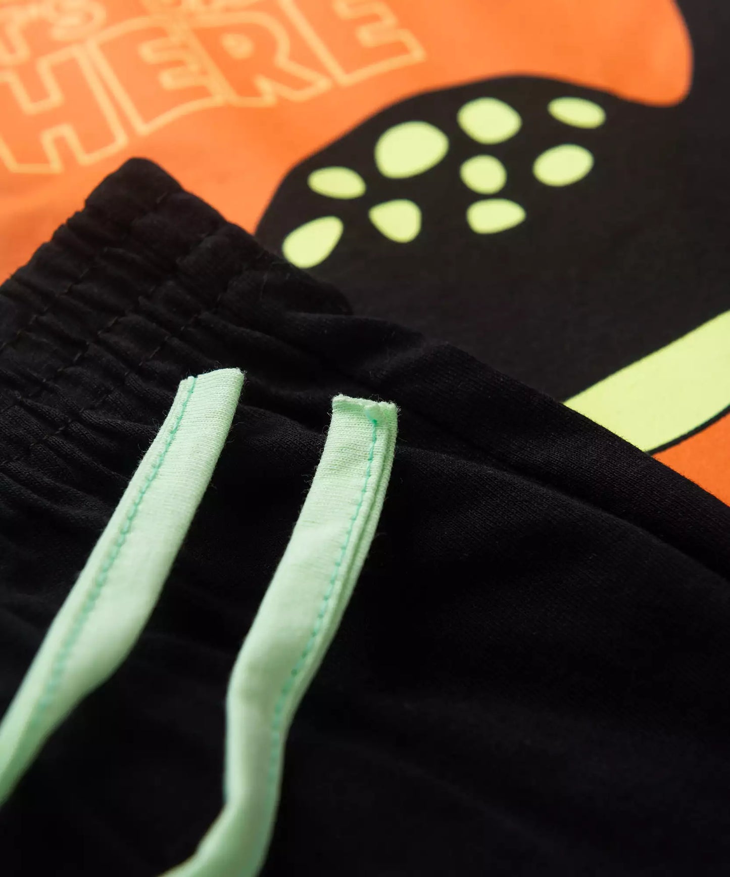 Pijama de Inverno para Menino Dinossauro Verde