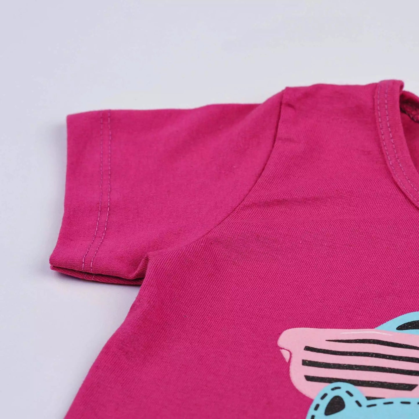 Pijama de Verão Infantil Feminino Blusa Pink Dinossauro e Short Rosa