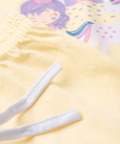 Pijama de Verão para Menina Sonho de Unicórnio Amarelo