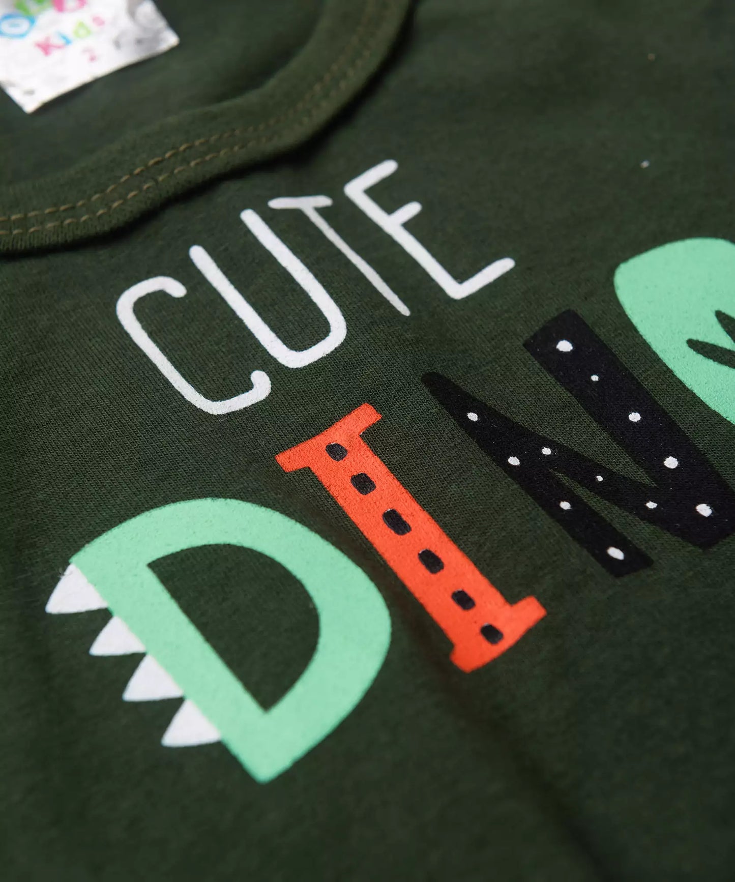 Pijama de Verão para Menino Cute Dino Verde