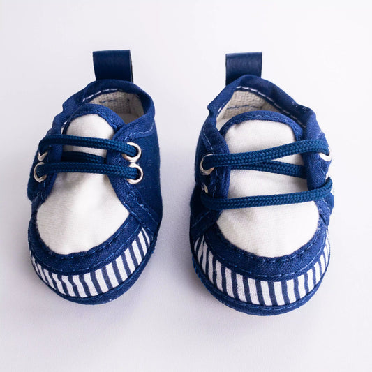 Tênis Azul com Cadarço e Listras Brancas para Bebê Menino